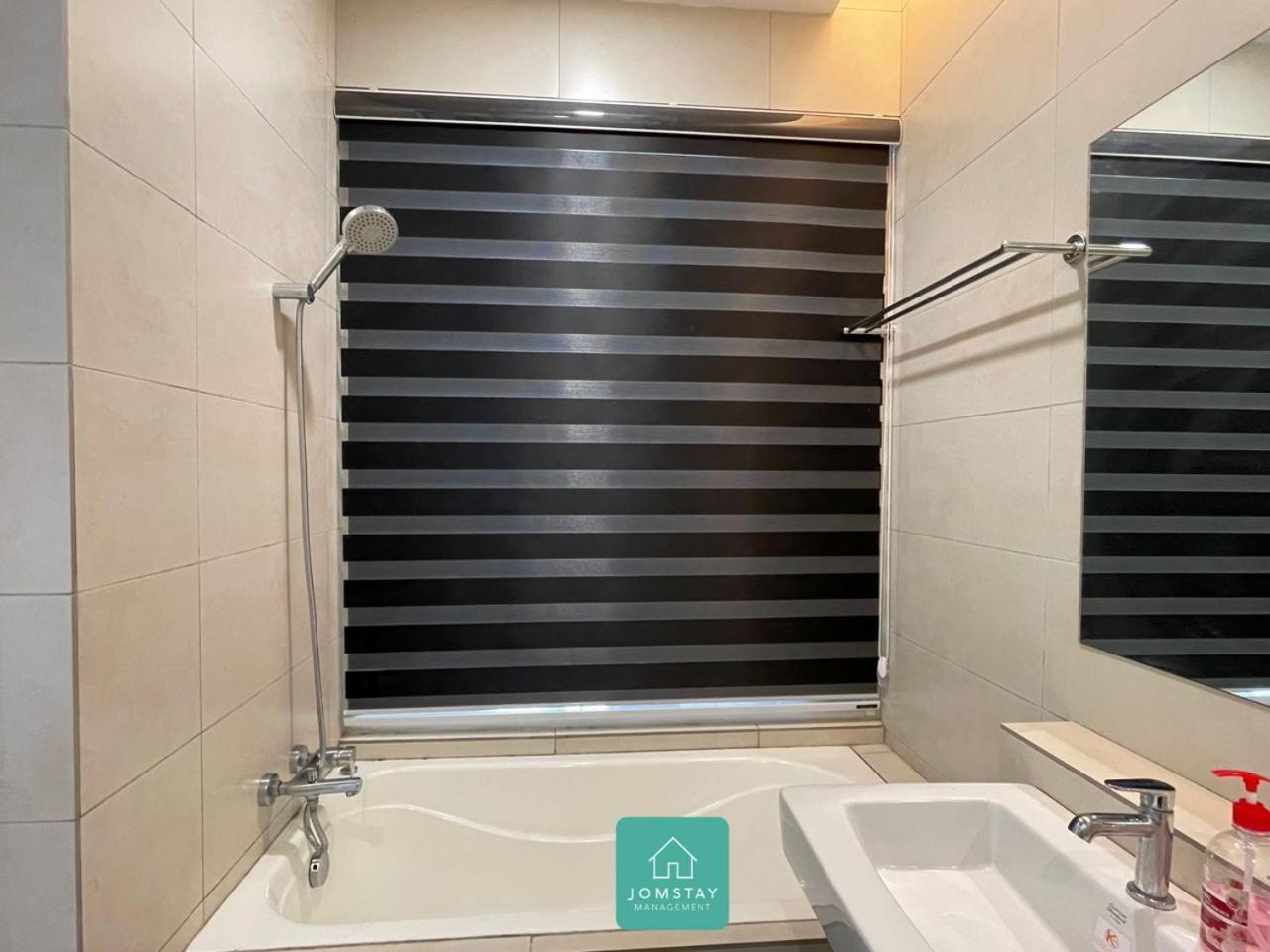 Jomstay Octagon Palm Suites イポー エクステリア 写真